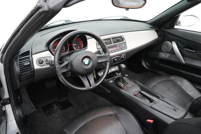 Used 2003 BMW Z4 2.5i image 22