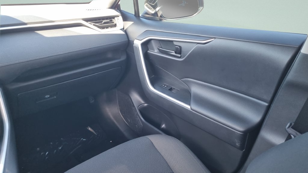 Certified 2023 Toyota RAV4 LE FWD image 13