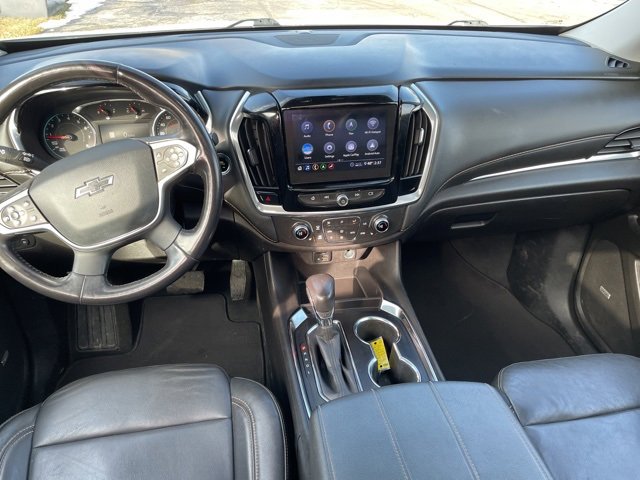 Used 2021 Chevrolet Traverse RS image 3