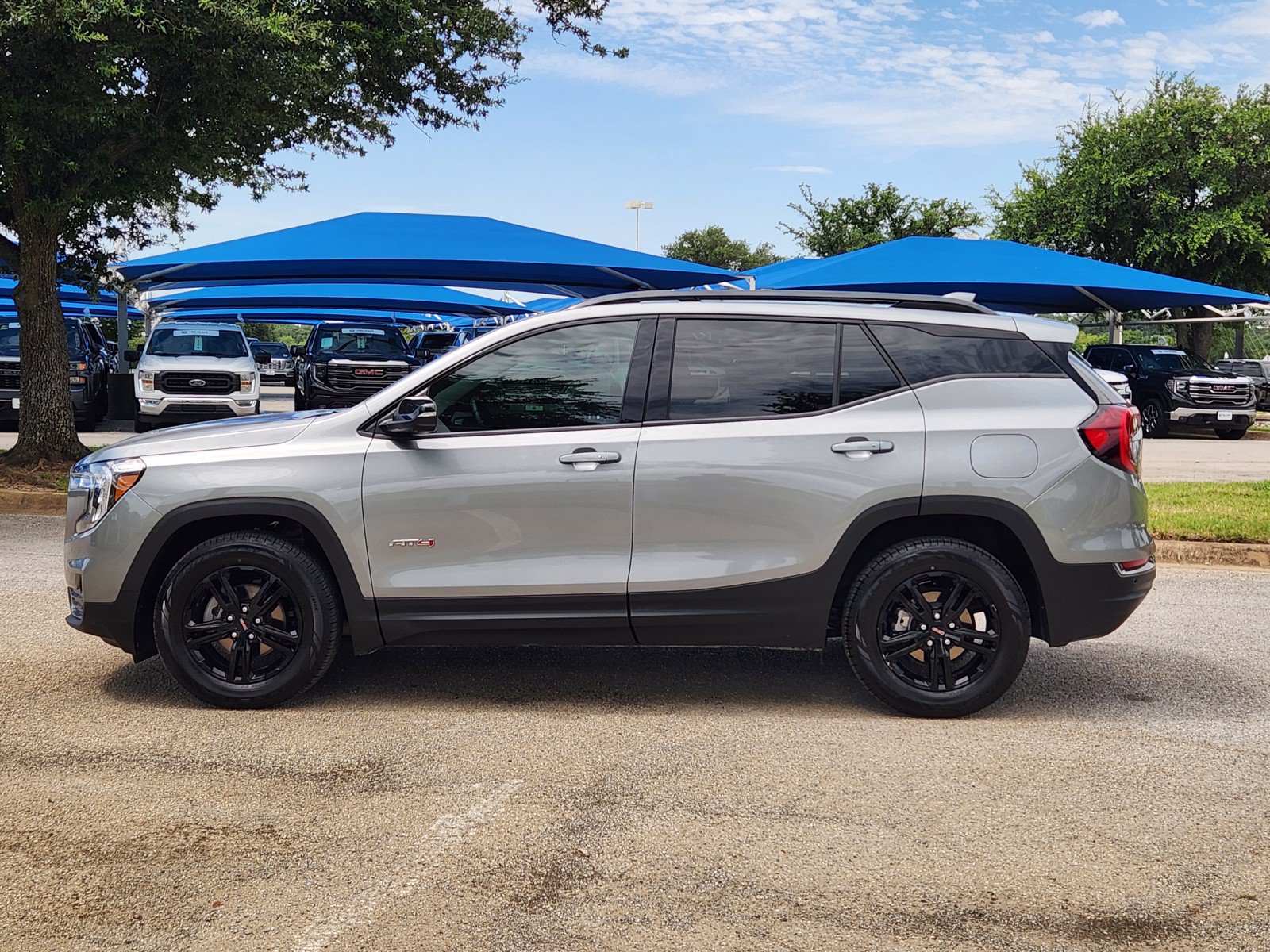 Used 2024 GMC Terrain AT4 w/ Infotainment Package II AWD/4WD image 3