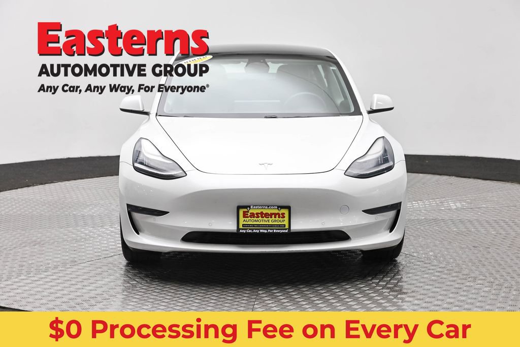 Used 2021 Tesla Model 3 Standard Range Plus RWD image 2