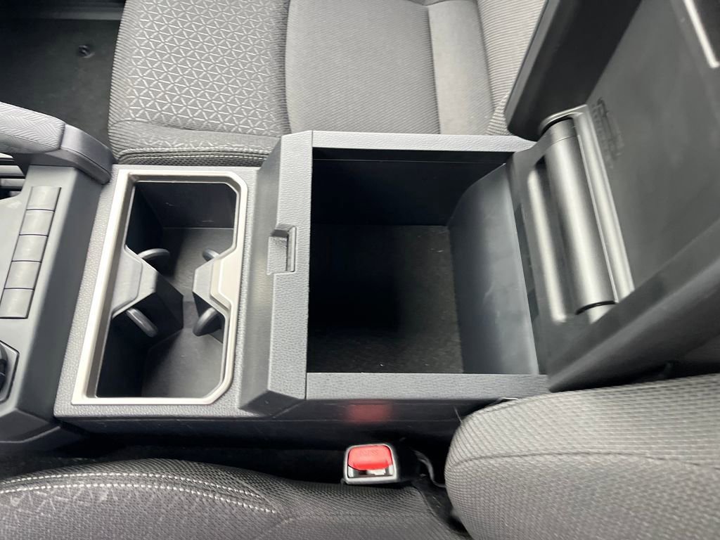 Certified 2025 Toyota 4Runner SR5 image 28