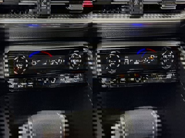 Used 2023 Kia K5 LXS image 15