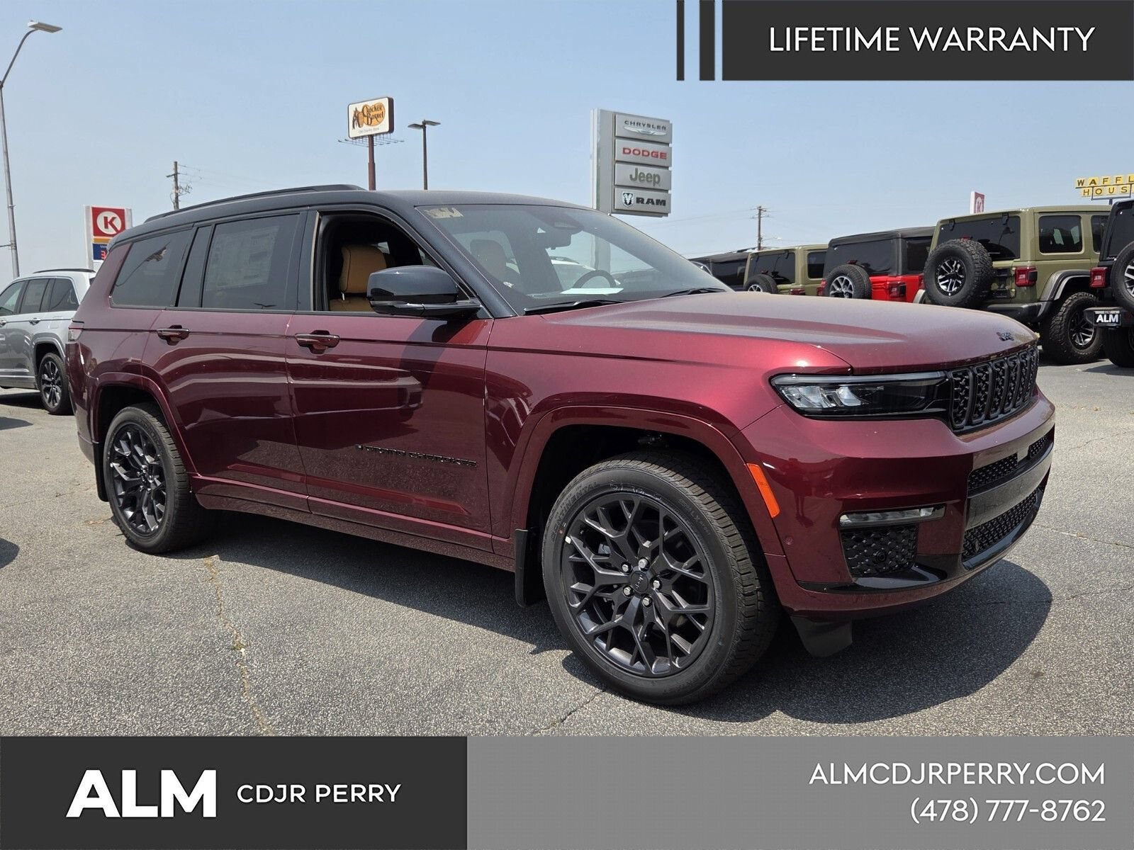 New 2025 Jeep Grand Cherokee L Summit AWD/4WD image 17