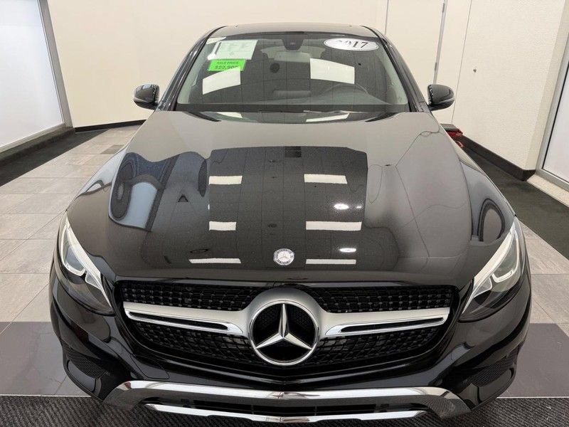 Used 2017 Mercedes-Benz GLC 300 4MATIC Coupe image 7