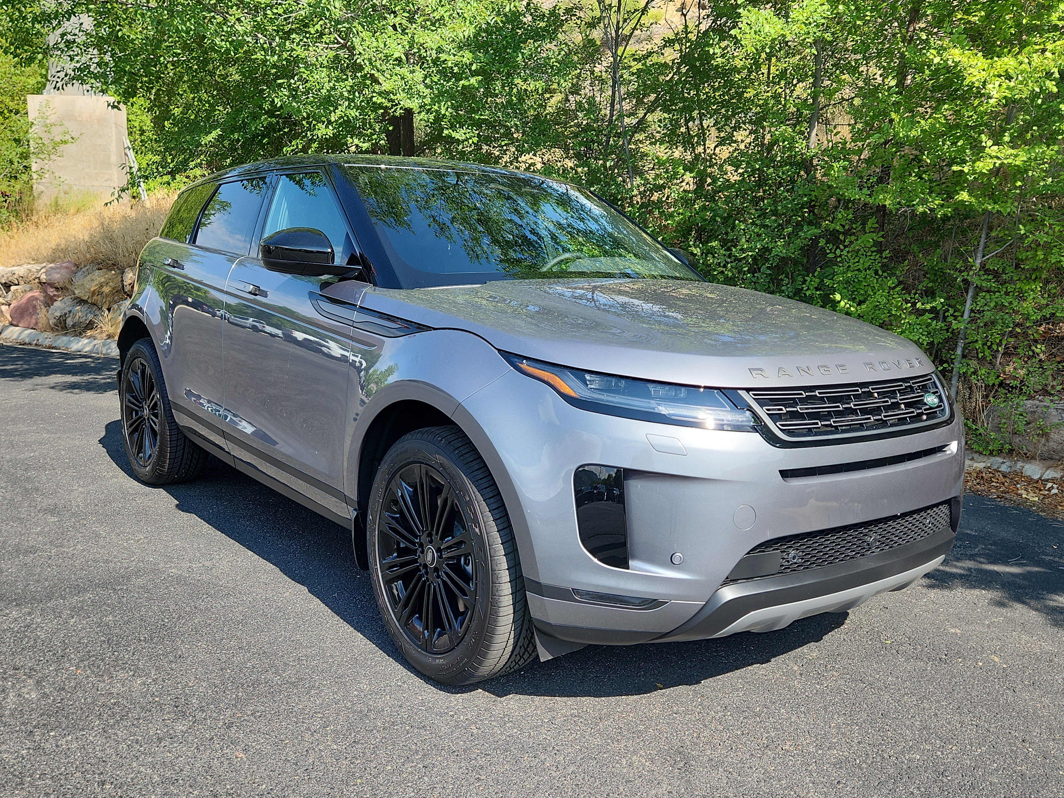 New 2026 Land Rover Range Rover Evoque S video 1