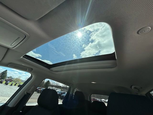 Used 2025 Honda CR-V EX image 16