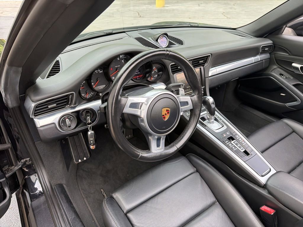 Used 2016 Porsche 911 Carrera Black Edition RWD image 32
