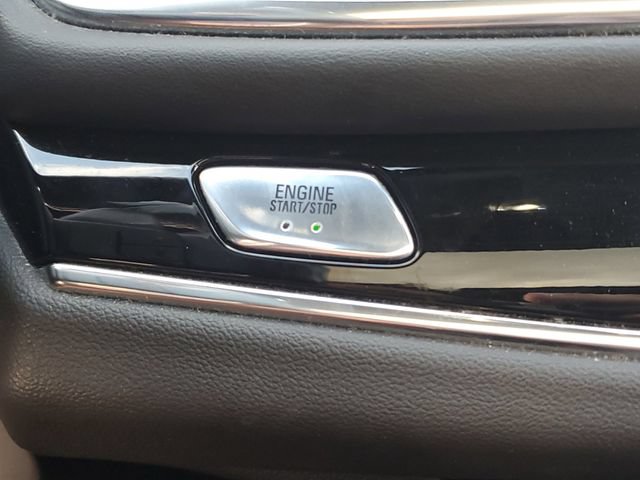 Used 2023 Buick Enclave Avenir w/ Avenir Technology Package FWD image 20