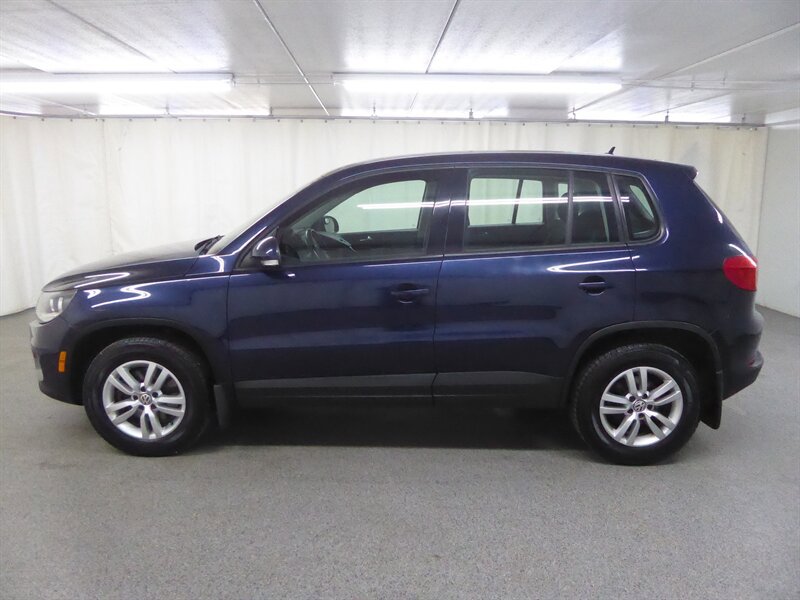 Used 2013 Volkswagen Tiguan S FWD image 4