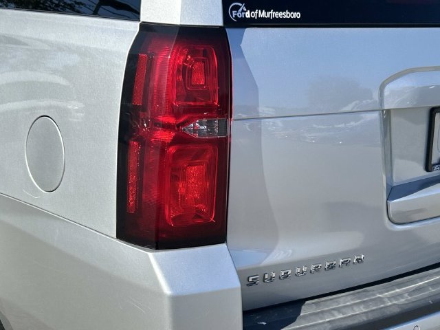 Used 2016 Chevrolet Suburban LT RWD image 12