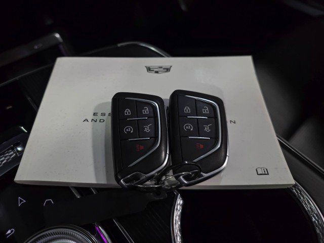 Used 2025 Cadillac Lyriq Luxury w/ LPO, Floor Liner Package image 46