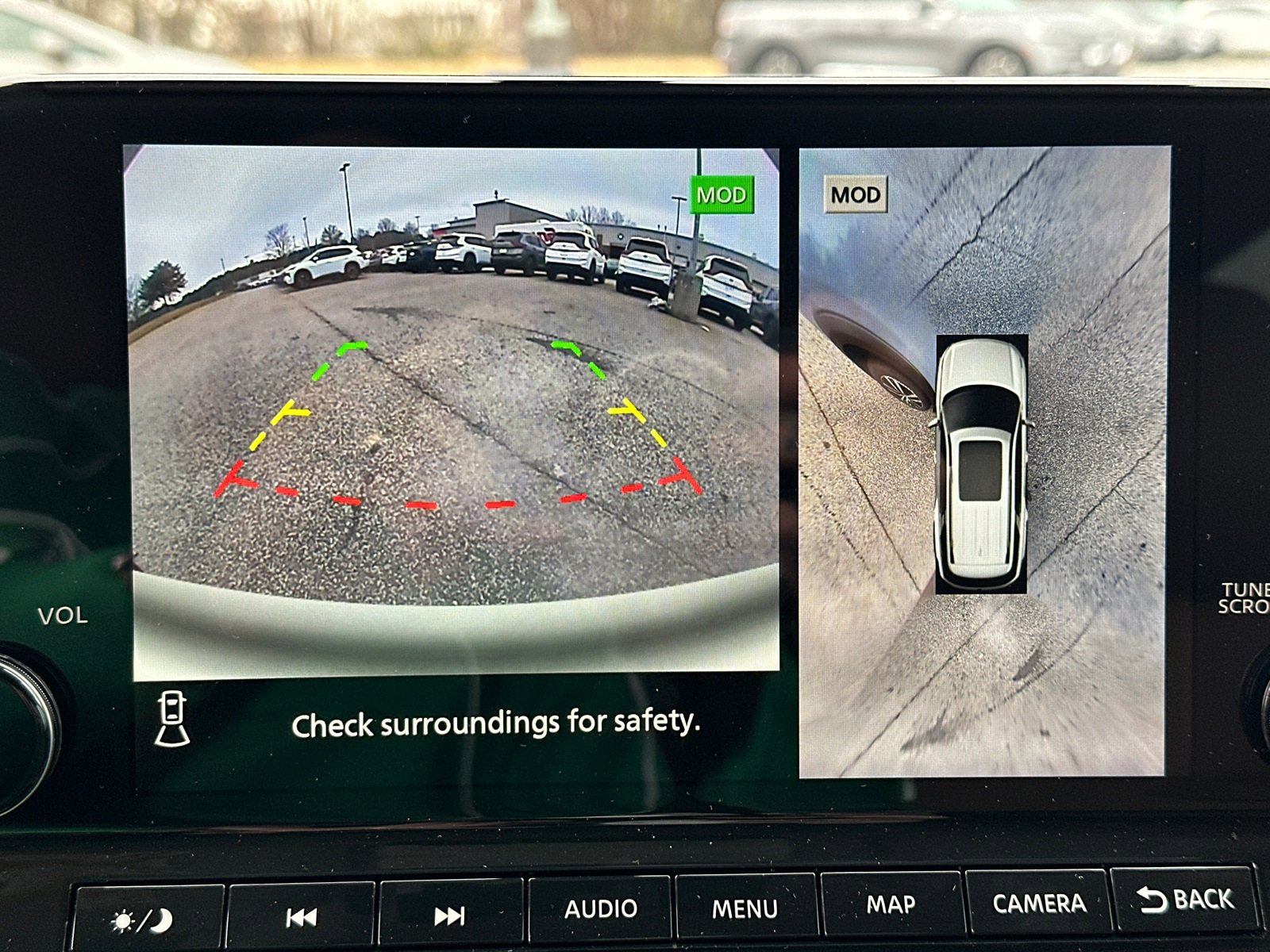 New 2025 Nissan Pathfinder Platinum w/ Lighting Package (N92) image 32