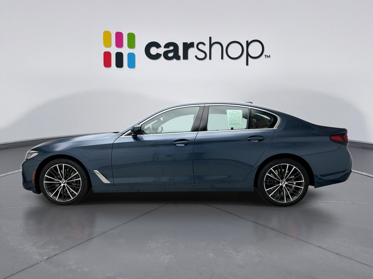 Used 2023 BMW 540i xDrive w/ Executive Package AWD/4WD image 2