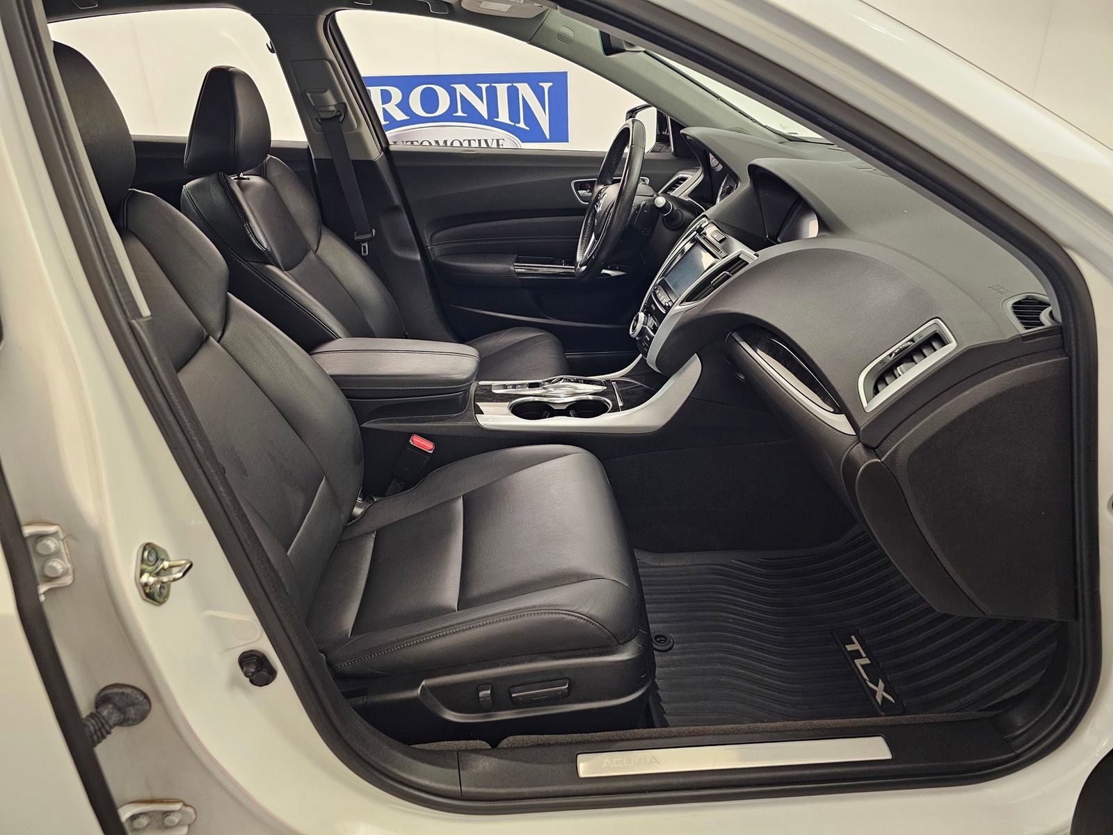 Used 2019 Acura TLX V6 image 27