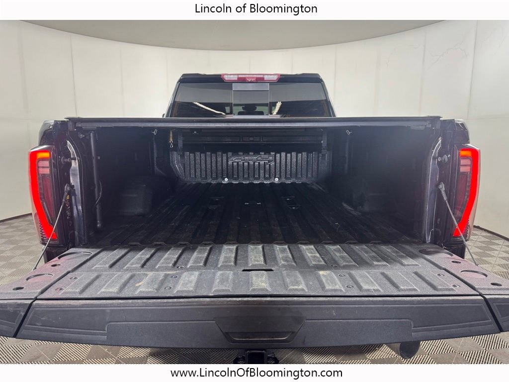 Used 2024 GMC Sierra 2500 AT4 w/ AT4 Premium Plus Package AWD/4WD image 16