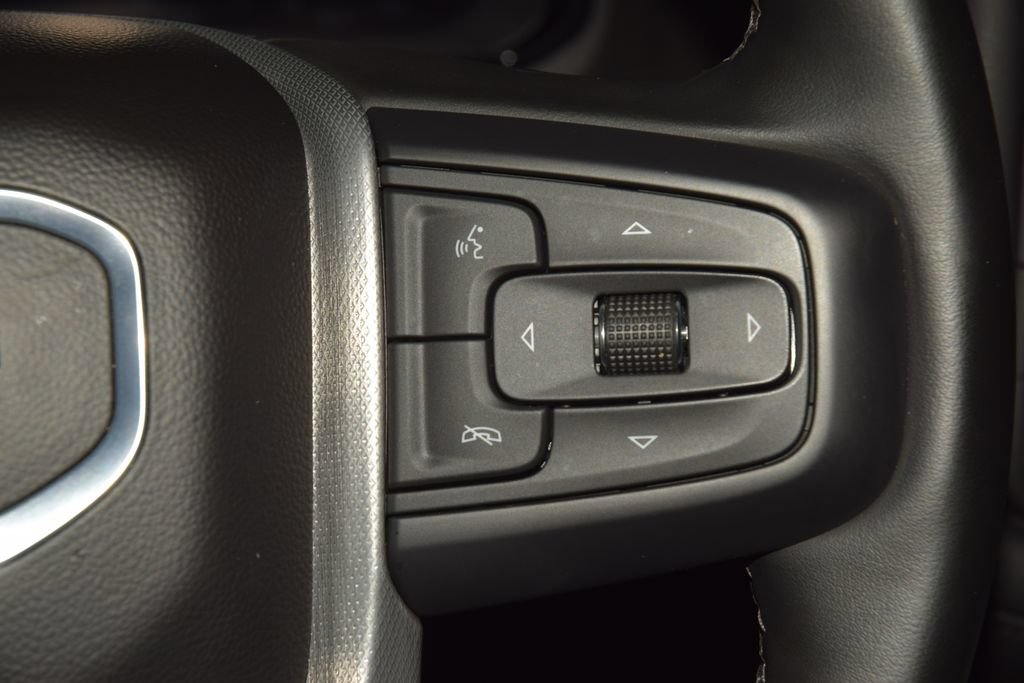 Used 2024 GMC Yukon XL Denali AWD/4WD image 40