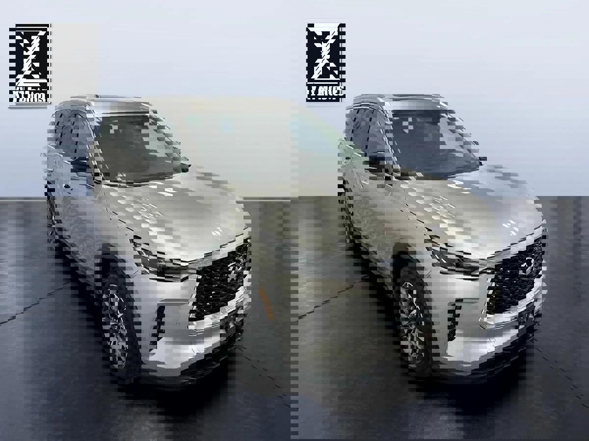 Used 2024 INFINITI QX60 Luxe image 7