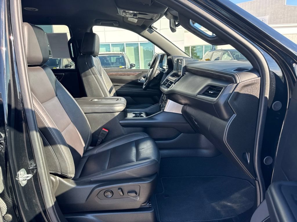 Used 2024 Chevrolet Tahoe LT RWD image 14