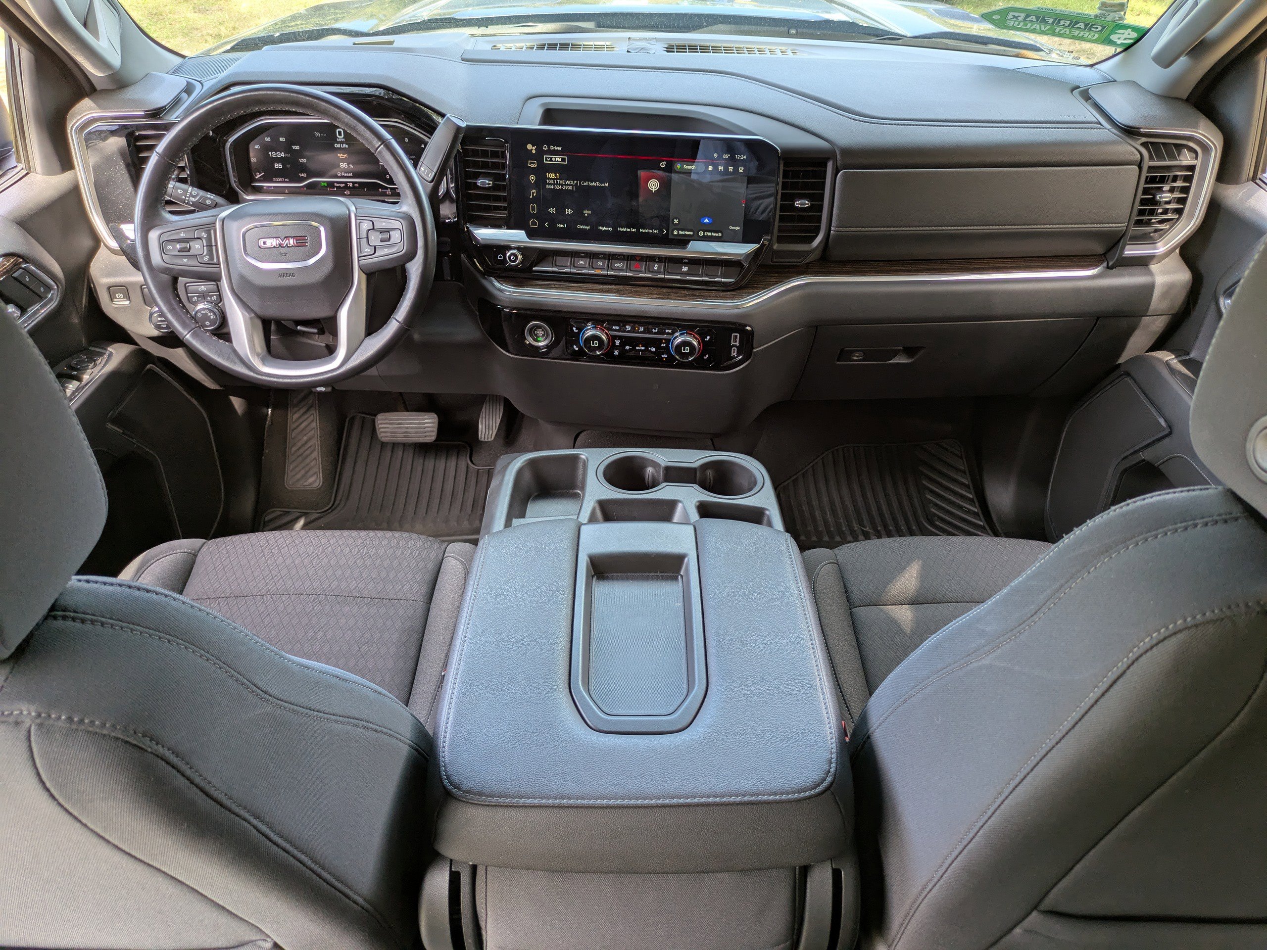 Used 2022 GMC Sierra 1500 SLE image 15