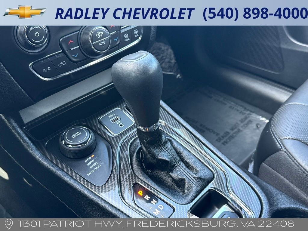 Used 2021 Jeep Cherokee Latitude Lux 80th Anniv w/ Quick Order Package 26U 80TH image 10