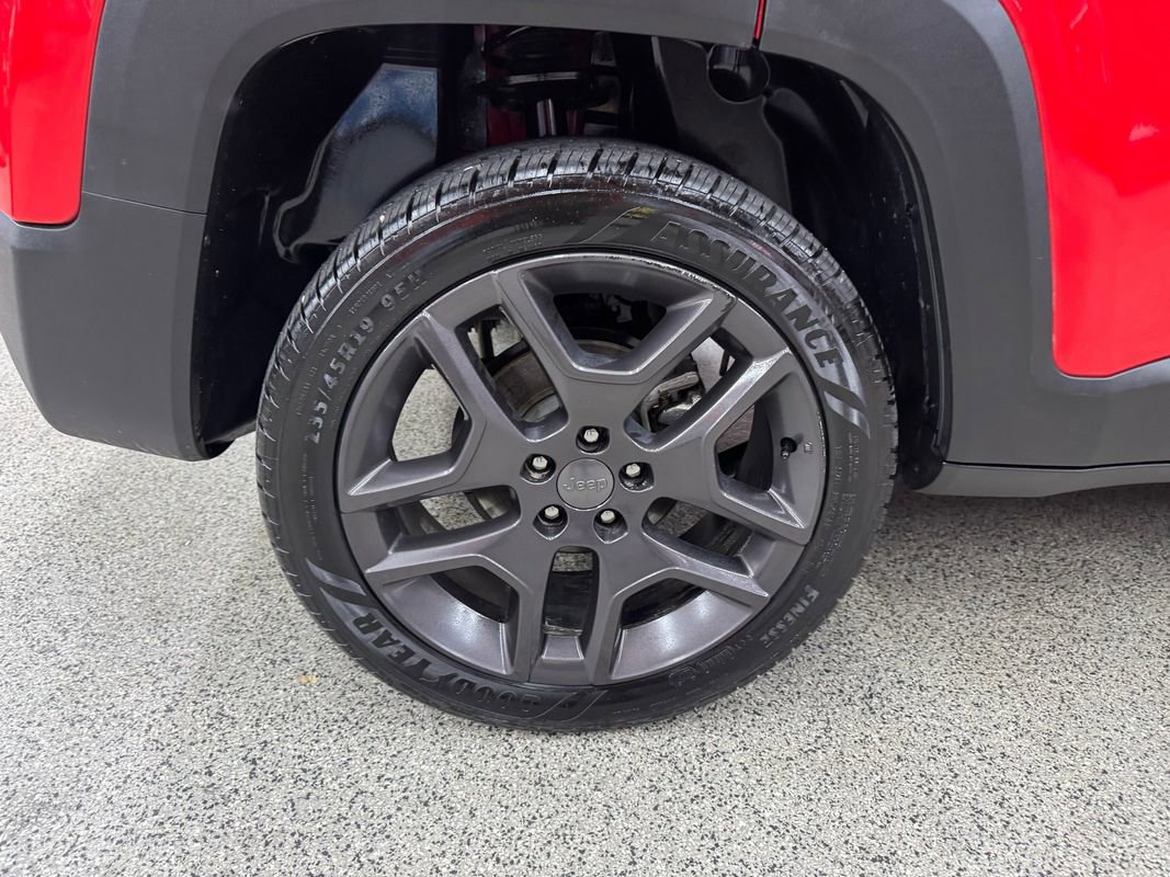 Used 2022 Jeep Renegade Latitude w/ Convenience Group AWD/4WD image 35