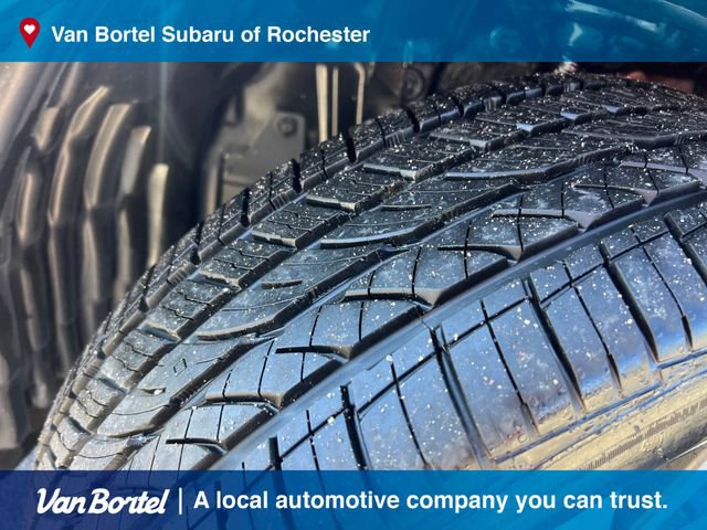 Used 2024 Subaru Forester Limited AWD/4WD image 10