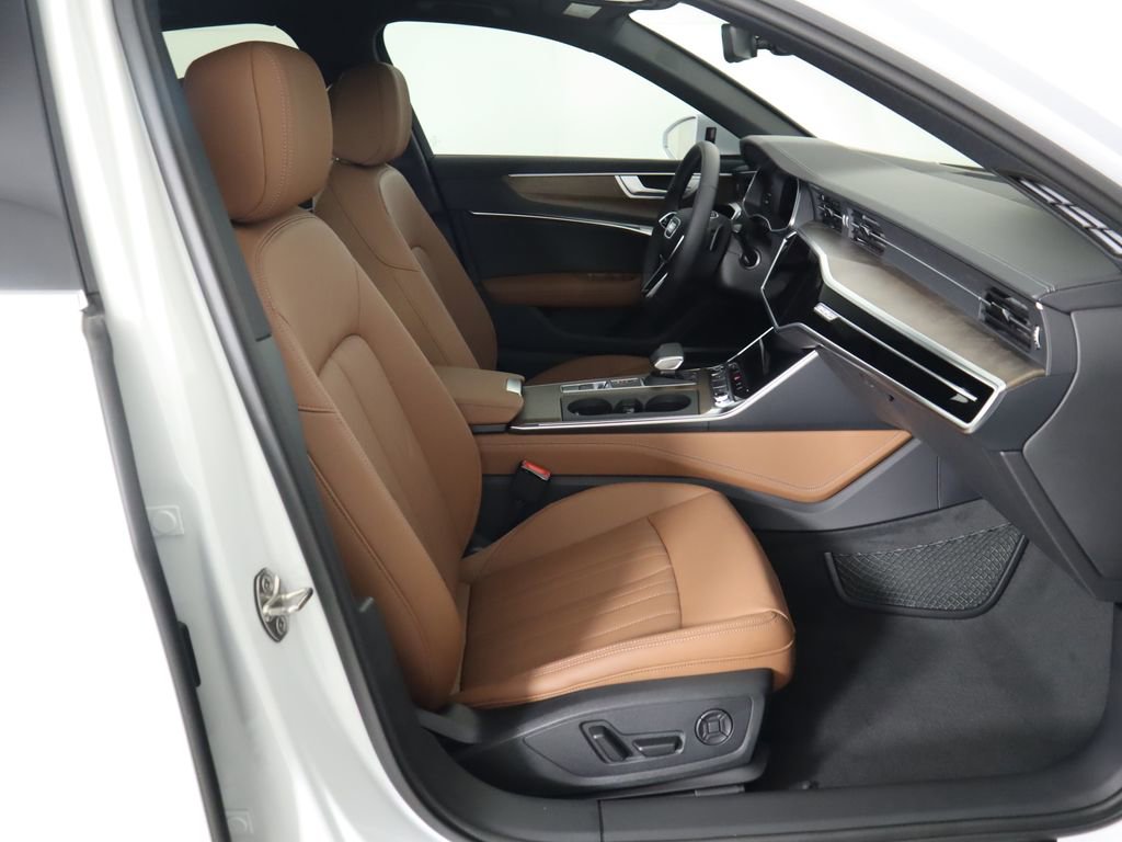 Used 2025 Audi A6 Premium Plus w/ Premium Plus Package image 22
