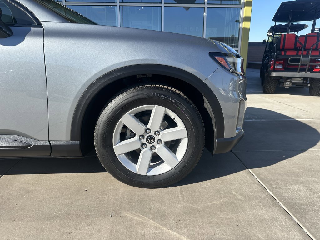 Used 2024 Honda Prologue EX image 10