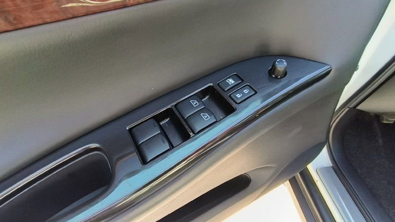 Used 2015 INFINITI QX50 Journey w/ Premium Package AWD/4WD image 14