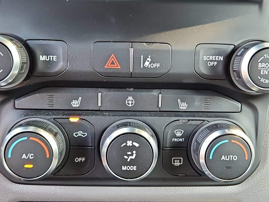Used 2023 RAM 1500 Big Horn RWD image 18