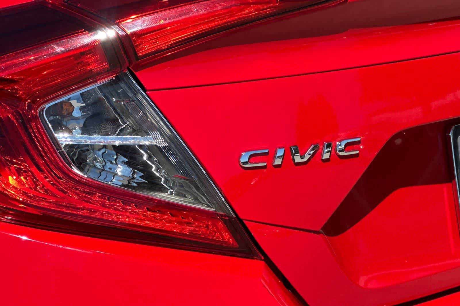 Used 2019 Honda Civic Sport image 32