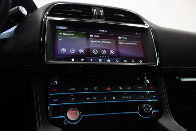 Used 2020 Jaguar F-PACE S AWD/4WD image 29