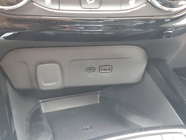 New 2026 Chevrolet Trax ACTIV w/ Sunroof Package image 30