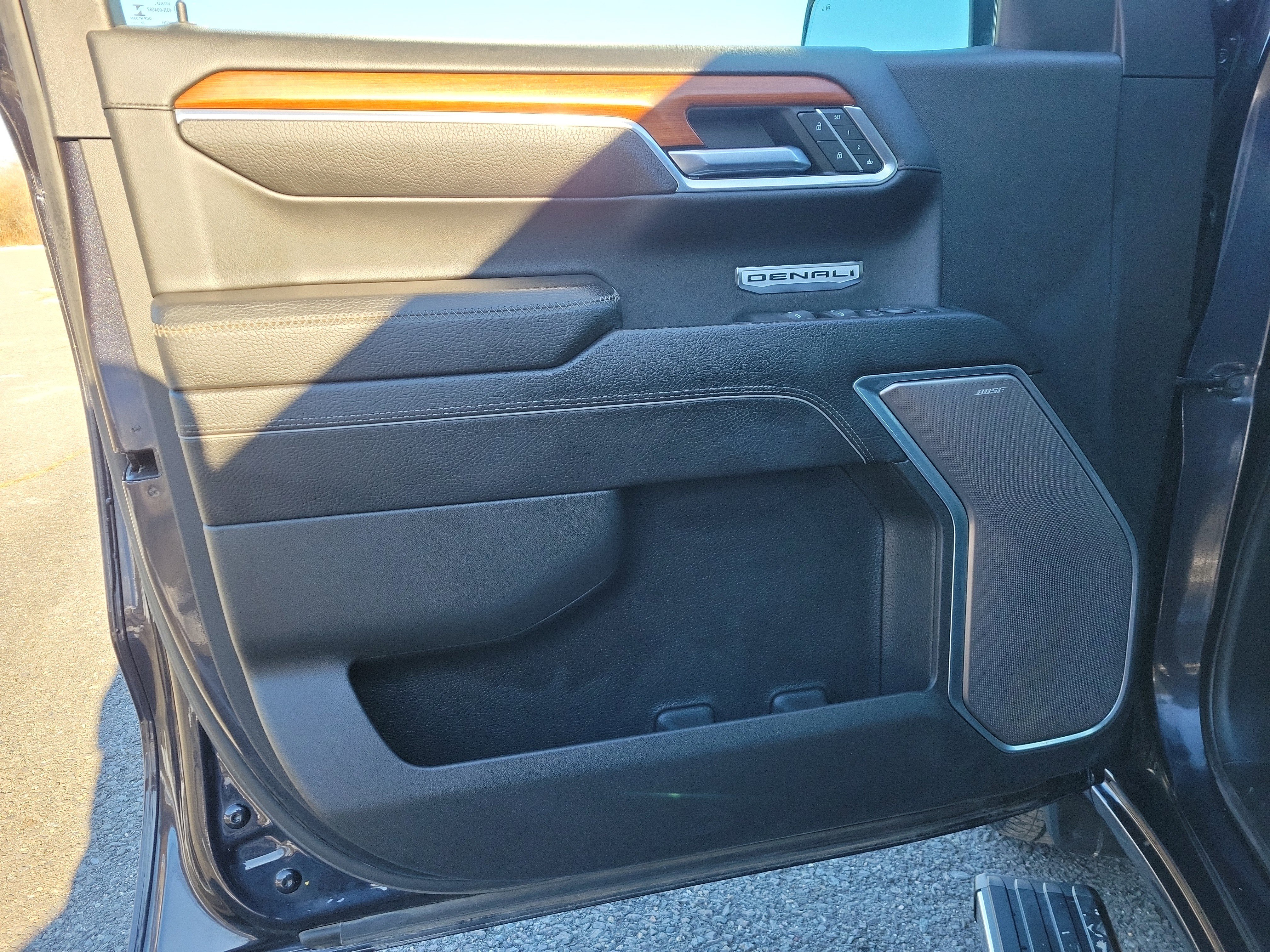 Certified 2022 GMC Sierra 1500 Denali w/ Denali Reserve Package image 15