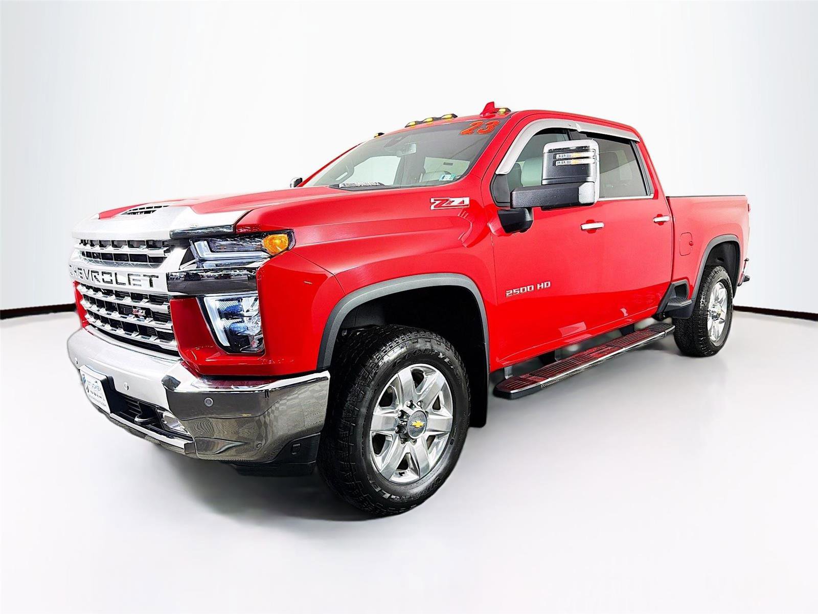 Used 2023 Chevrolet Silverado 2500 LTZ w/ LTZ Plus Package AWD/4WD image 3