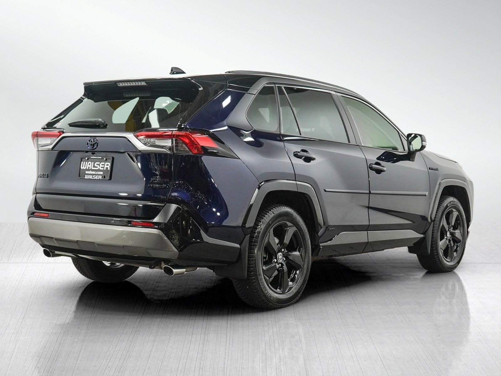 Used 2020 Toyota RAV4 XSE AWD/4WD image 5