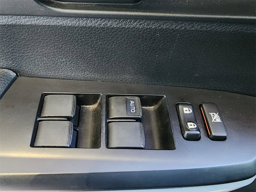 Used 2017 Toyota Tundra SR5 image 15