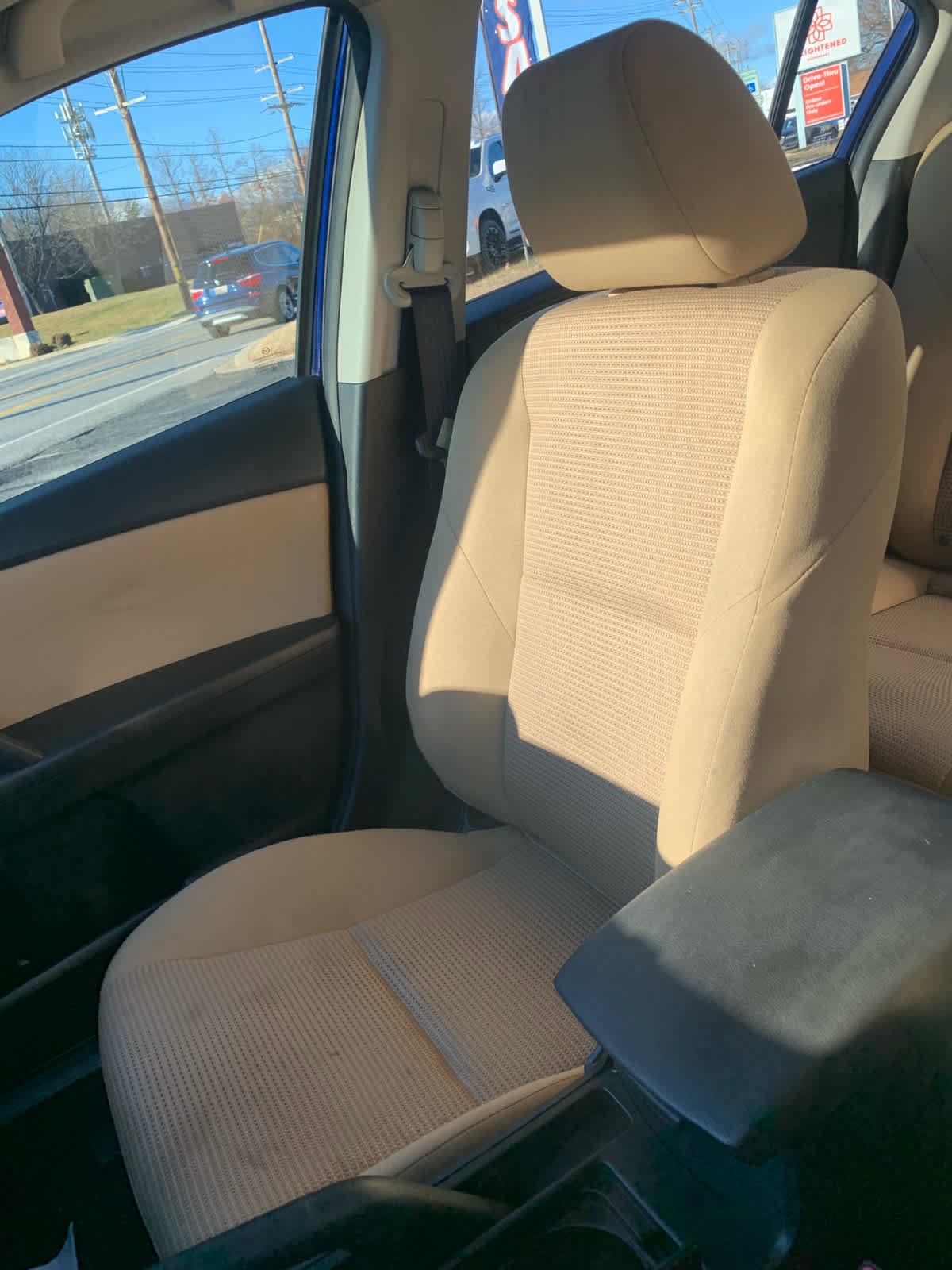 Used 2012 MAZDA MAZDA3 i Touring image 20