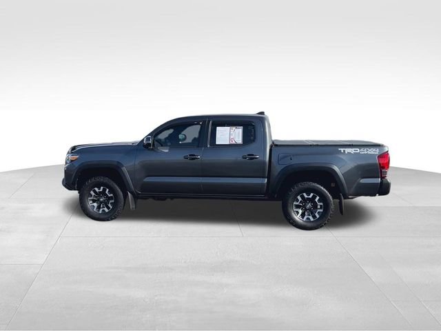 Used 2016 Toyota Tacoma TRD Off-Road w/ Towing Package image 6