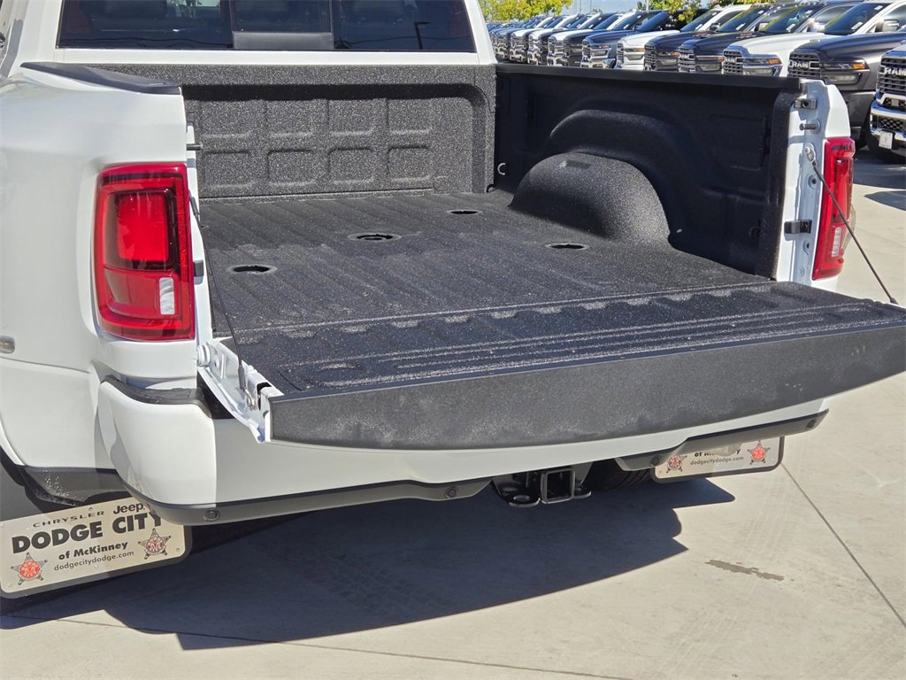 New 2026 RAM 3500 Longhorn image 5