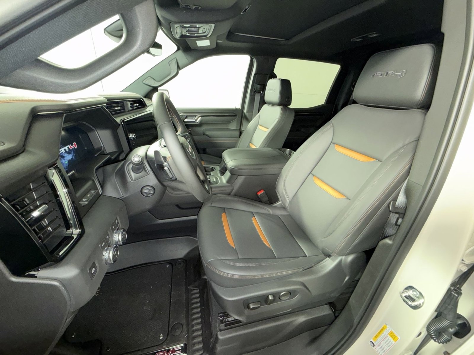 New 2026 GMC Sierra 1500 AT4 w/ AT4 Premium Package image 13