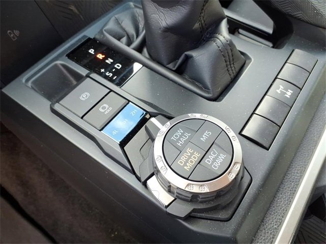 Used 2024 Toyota Tacoma TRD Off-Road image 19