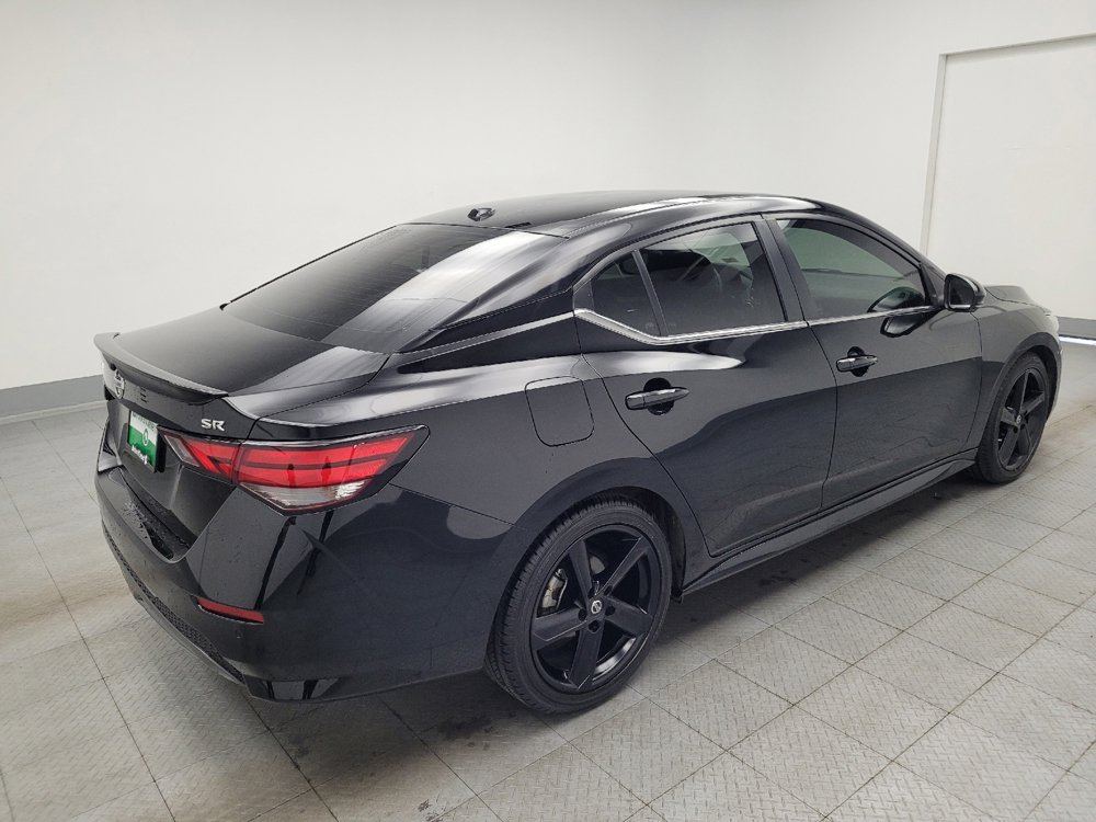 Used 2022 Nissan Sentra SR w/ SR Premium Package FWD image 9