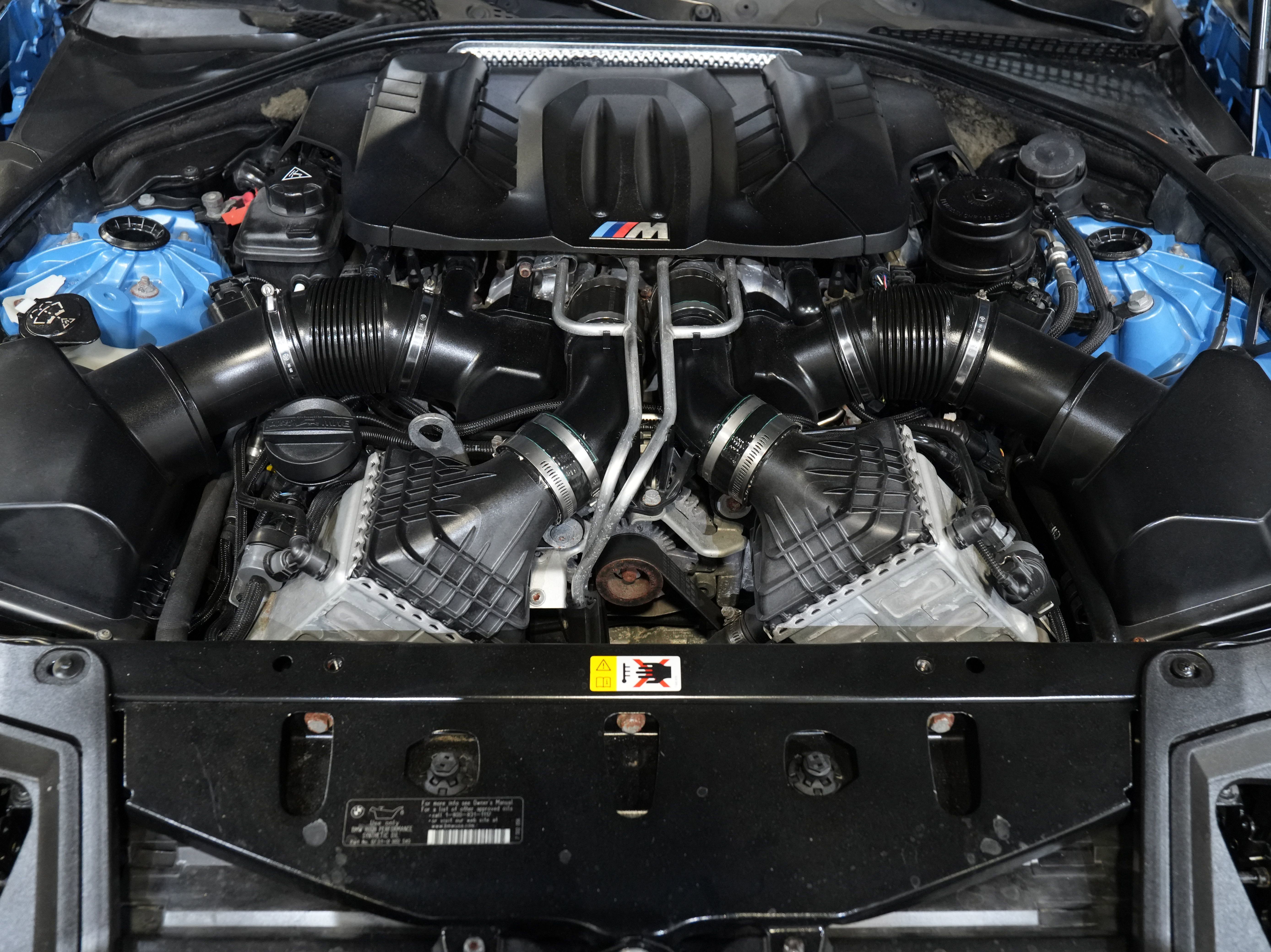 Used 2013 BMW M5 image 54