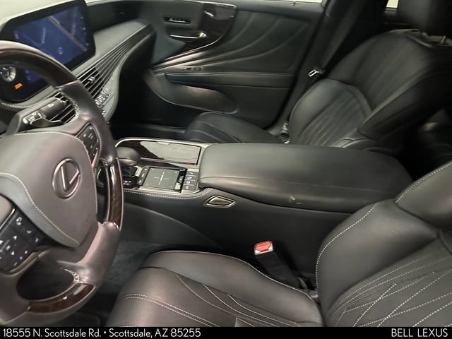 Used 2022 Lexus LS 500 w/ Interior Upgrade Package RWD image 17