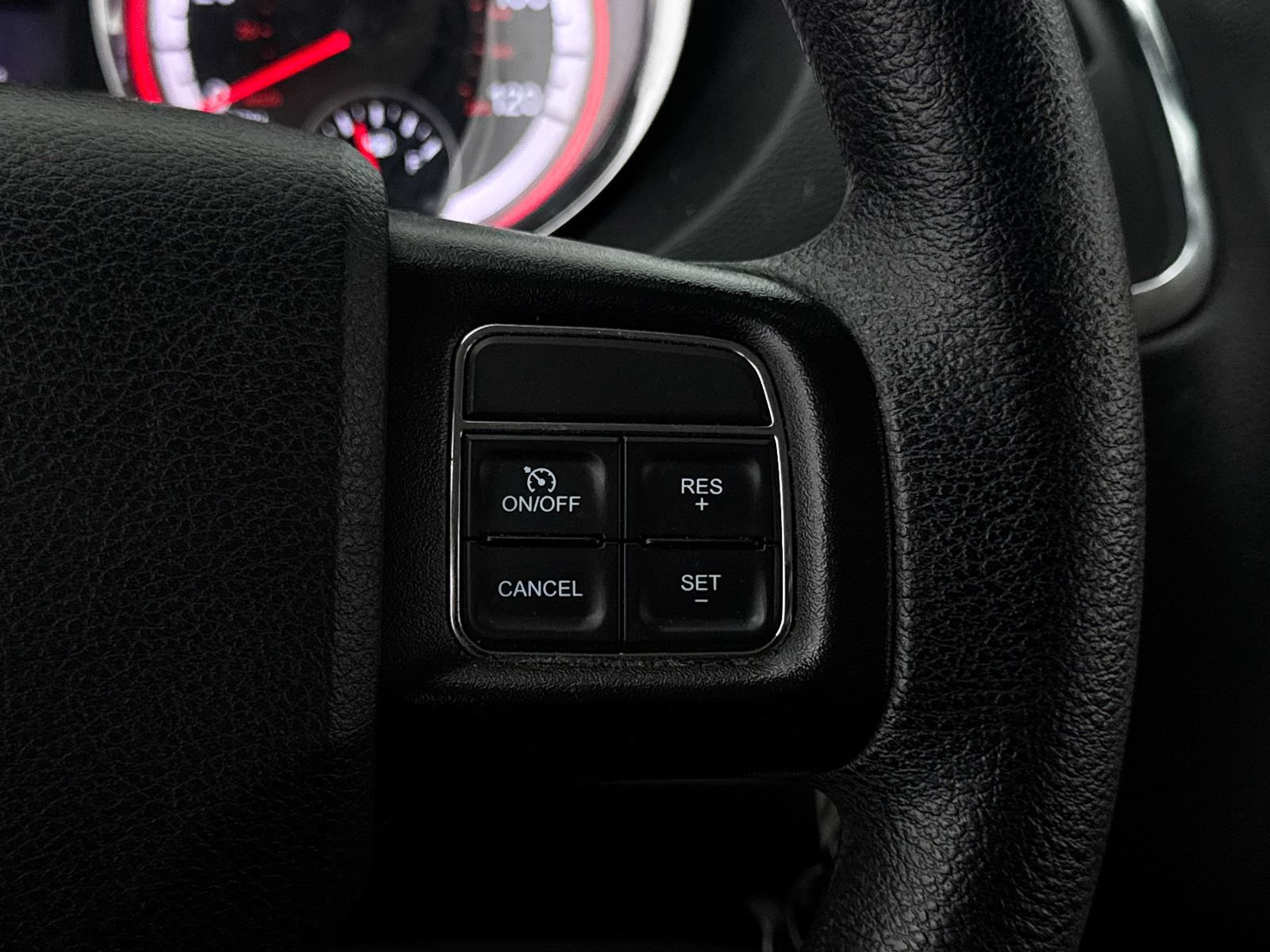 Used 2020 Dodge Grand Caravan SE w/ UConnect Hands-Free Group FWD image 26