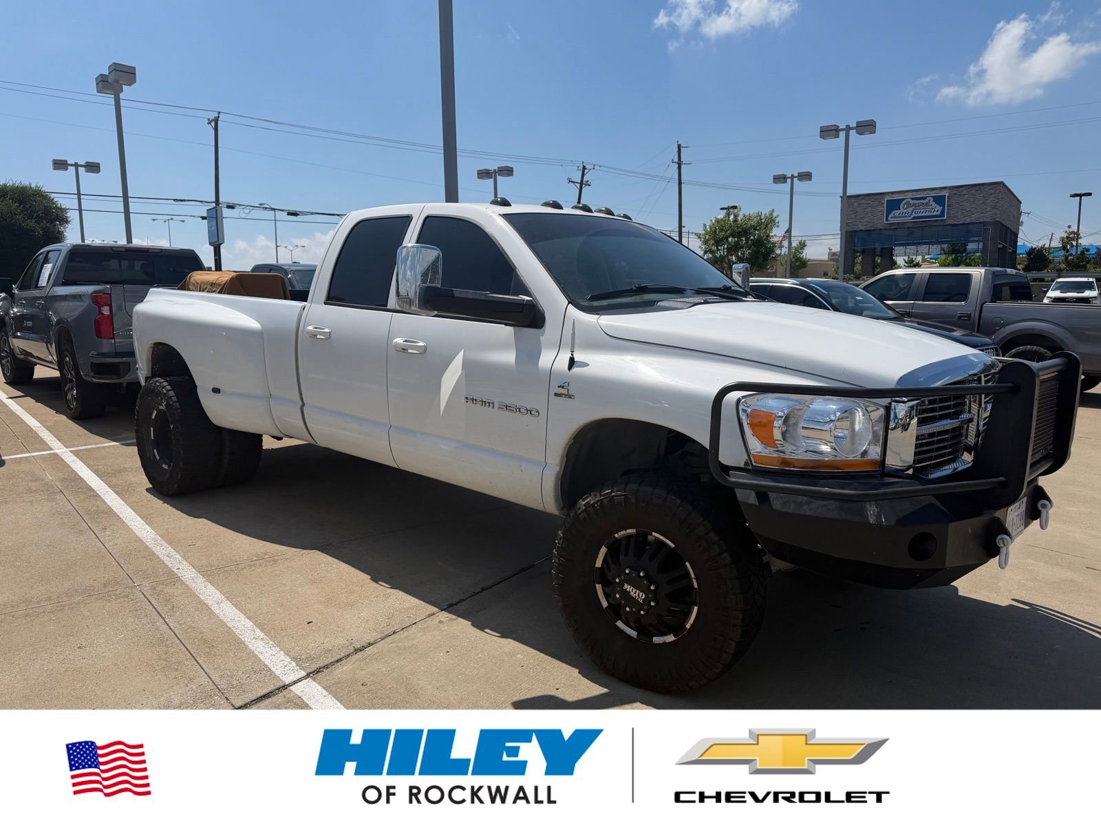 Used 2006 Dodge Ram 3500 Truck SLT AWD/4WD image 1