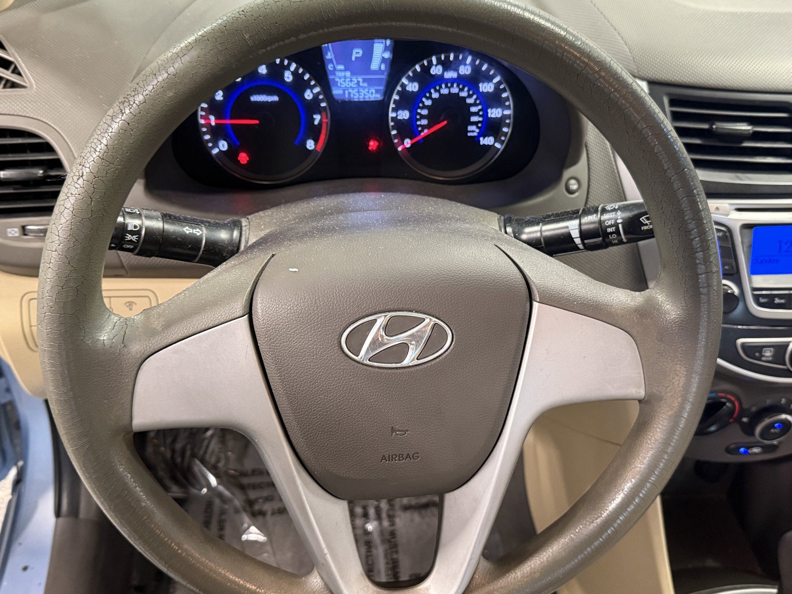 Used 2014 Hyundai Accent GLS FWD image 13