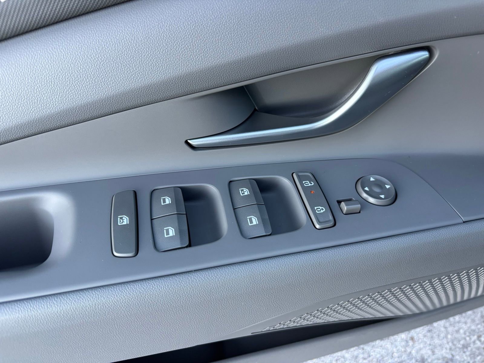 New 2026 Hyundai Elantra Sport image 10